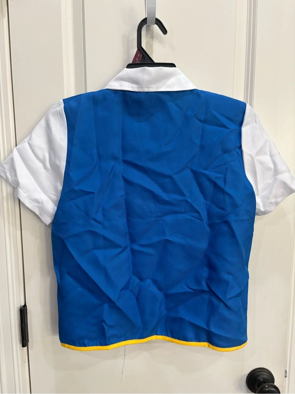 Pokémon Ash Ketchum top in size 140/9-10 year old FUC due to untreated stains